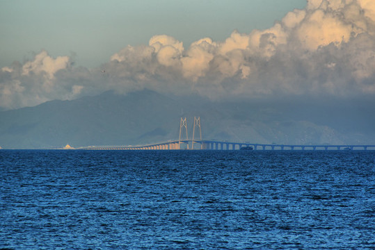 港珠澳大橋