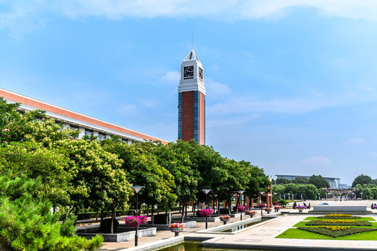 吉林長(zhǎng)春東北師范大學(xué)校內(nèi)建筑景