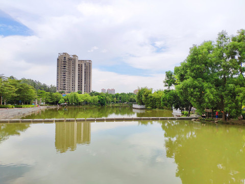 公園湖區(qū)