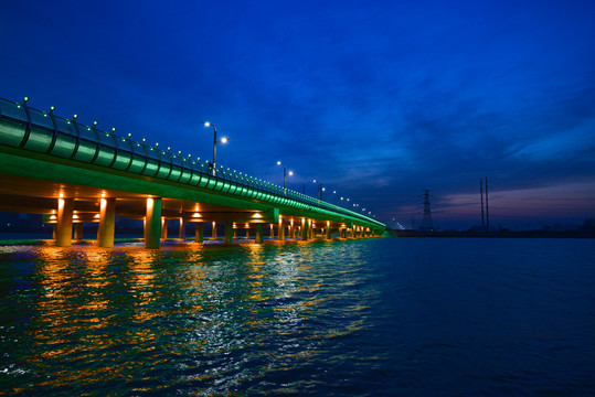 彩虹橋
