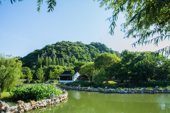玉峰山