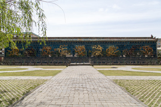 大同古城九龍壁