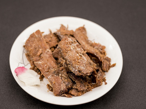 燜酥帶魚