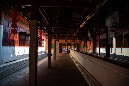 寺廟長廊
