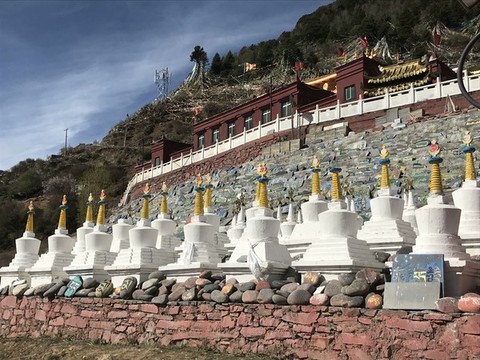韜城塔林