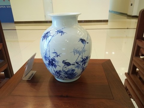花瓶