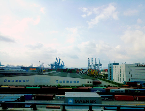 深圳鹽田港