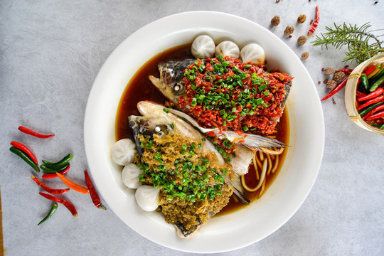 雙色魚頭