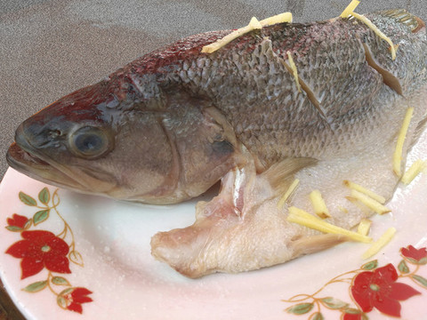 姜絲鮮魚