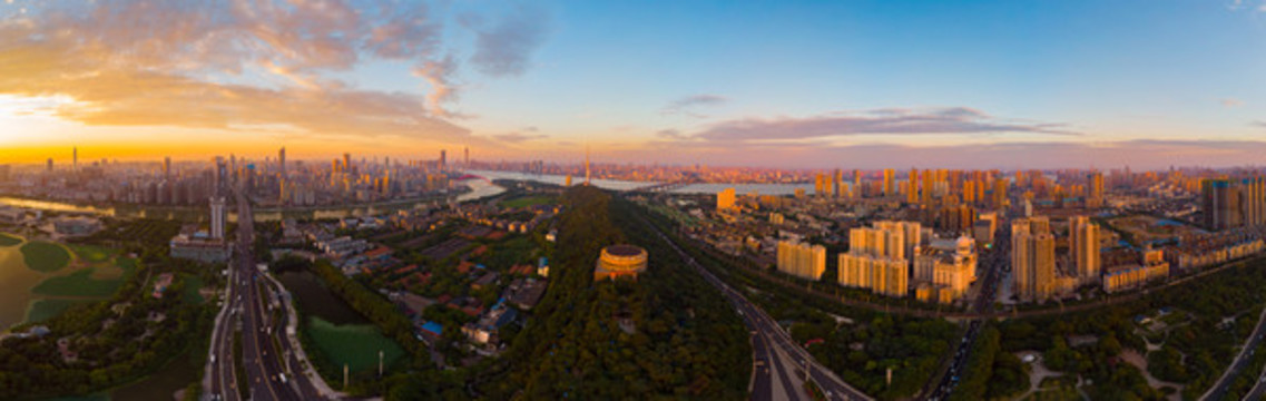 武漢夏日城市航拍傍晚和夜景風(fēng)光