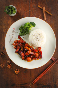 東坡肉飯