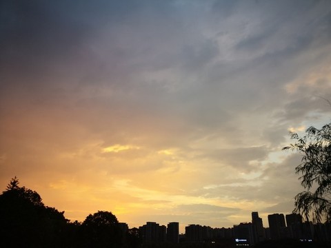 夕陽(yáng)