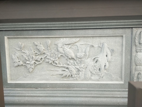 花紋雕塑