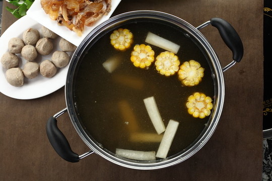 牛骨湯底