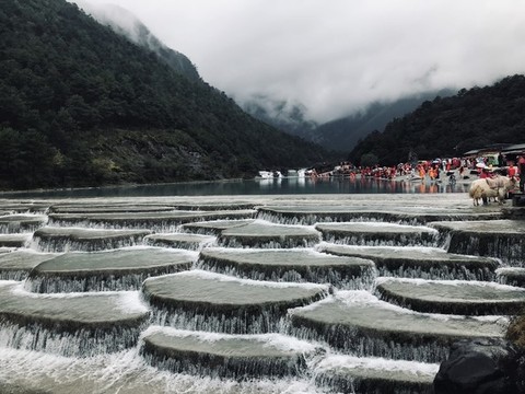 云南藍月谷