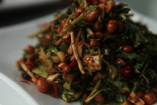 涼拌魚(yú)腥草