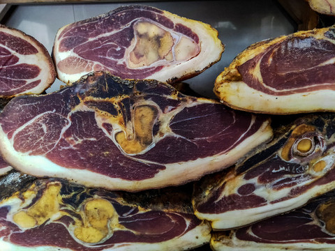 薰火腿臘肉