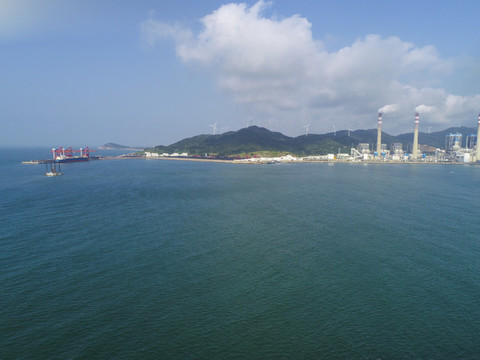 電廠