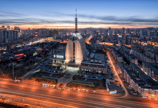 大連廣電中心夜景