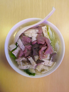 豬雜湯河粉