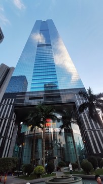 中信廣場寫字樓中信大廈