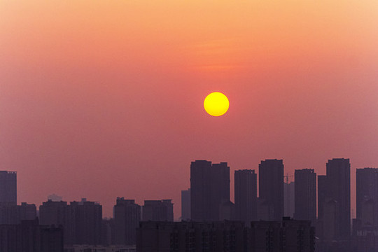 托起明天的太陽