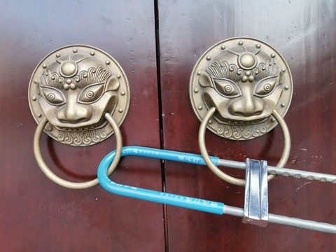 獅子頭門環(huán)