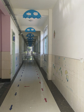 学校楼道走廊