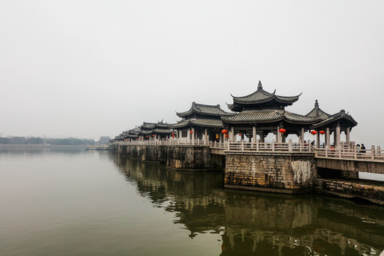廣濟橋
