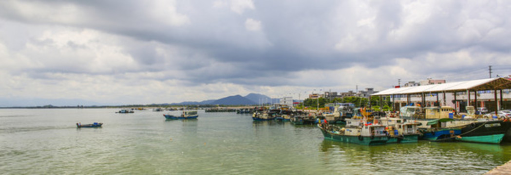 漁港