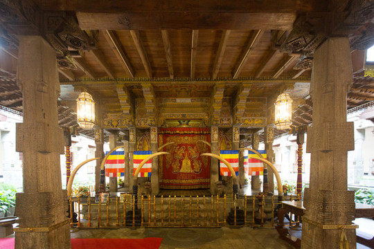 佛牙寺