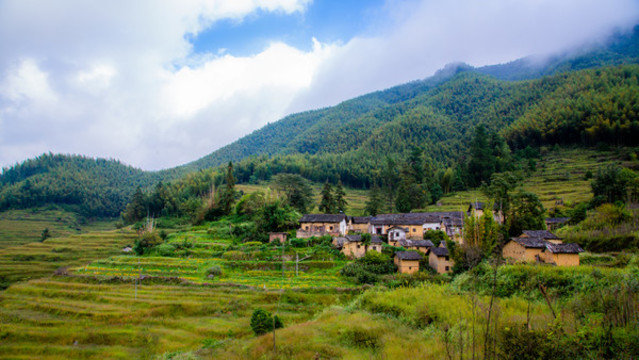 山村
