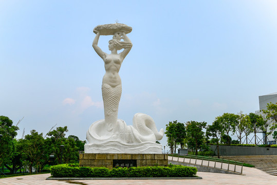 蛇口女媧補(bǔ)天