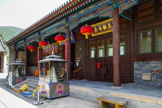 忻州五臺(tái)山顯通寺觀(guān)音殿