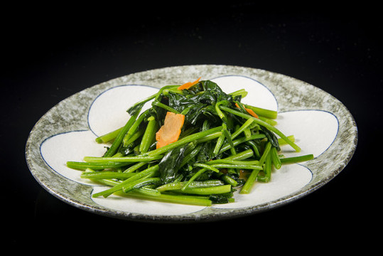 炒菠菜