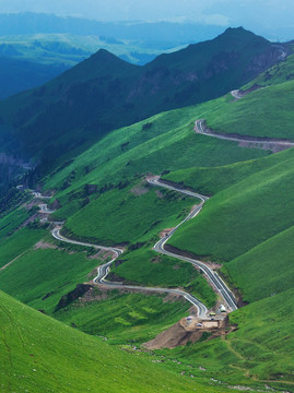 天山