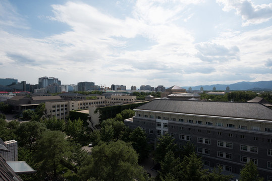 北大校園電化教學(xué)樓光華樓