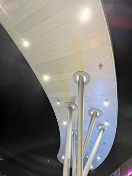 鋼構(gòu)架