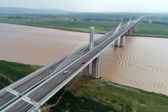 運(yùn)寶黃河大橋