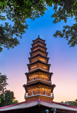 三影塔朝霞