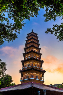 三影塔曙光