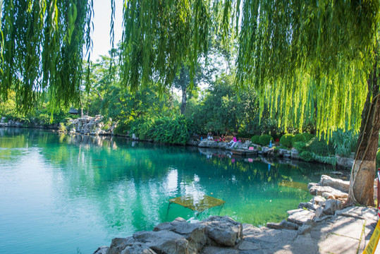 濟(jì)南趵突泉公園