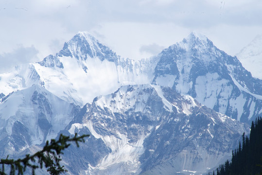 雪山