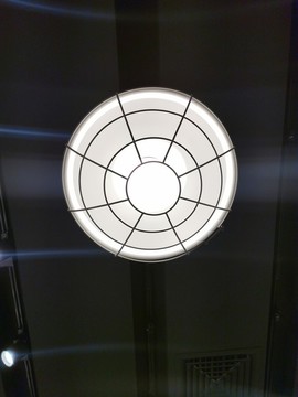 吊燈