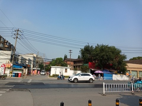 老小區(qū)
