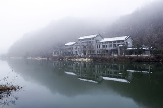 古典建筑映雪