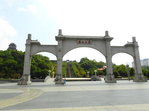 南山公園廣場(chǎng)攝影