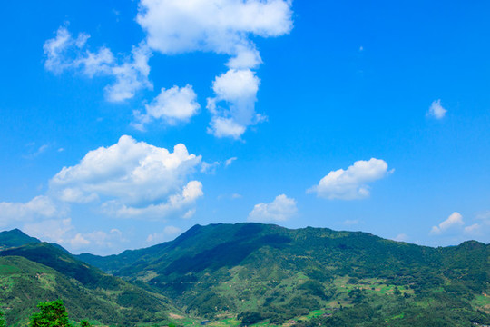 藍天青山