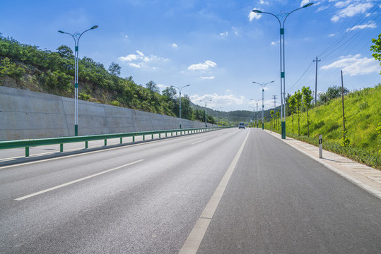 公路透視圖