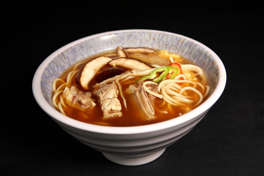 牛排烏冬面